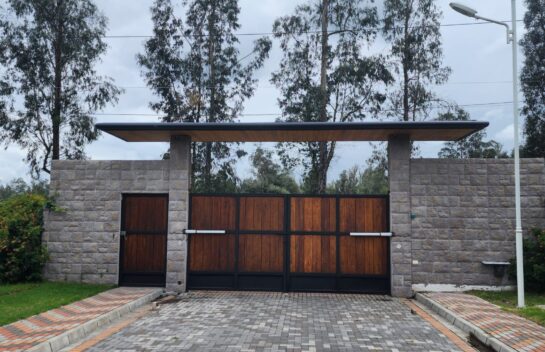 Terrenos de venta en Urb. El Chaupi Puembo desde 1.362 m2 sector Arrayanes