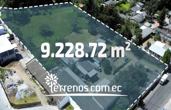 Terreno en venta en Tumbaco 9.228 m2, a 2 cuadras de la Av. Interoceánica