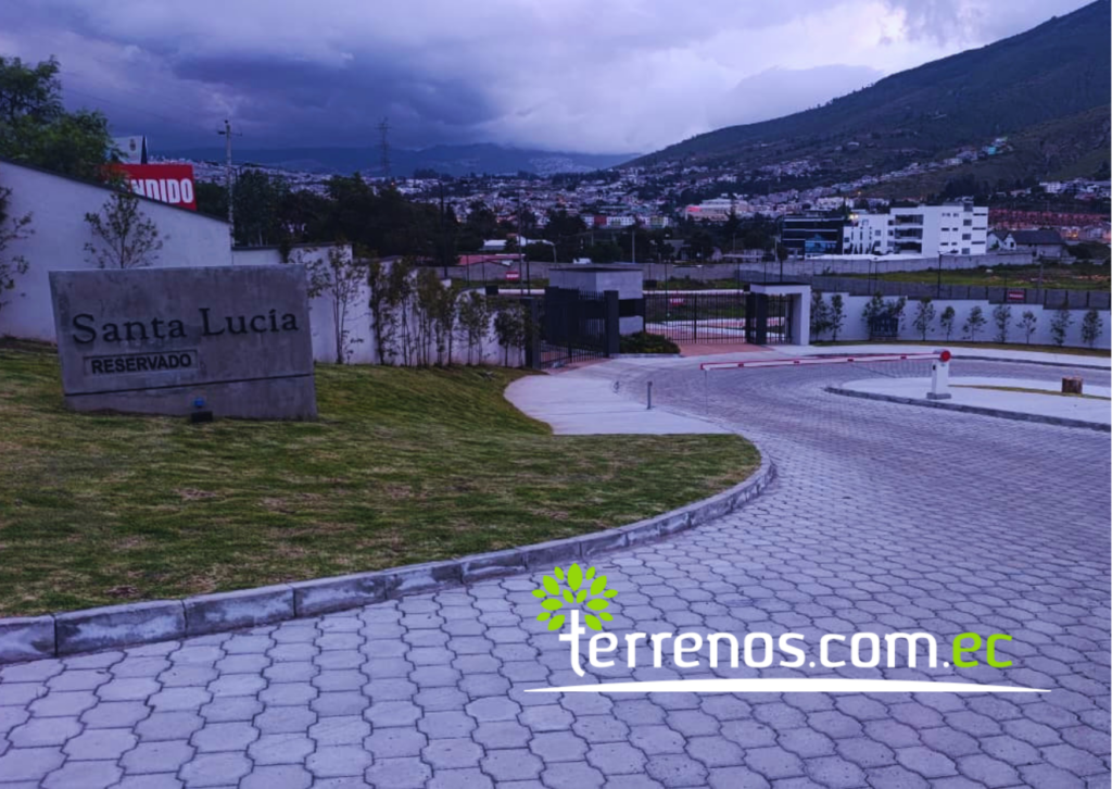 Vista adicional de terreno en venta en Pomasqui, Quito, Pichincha
