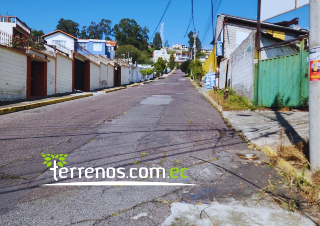 Vista adicional de terreno en venta en Conocoto, Quito, Pichincha