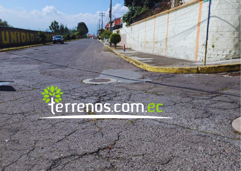 Vista adicional de terreno en venta en Conocoto, Quito, Pichincha