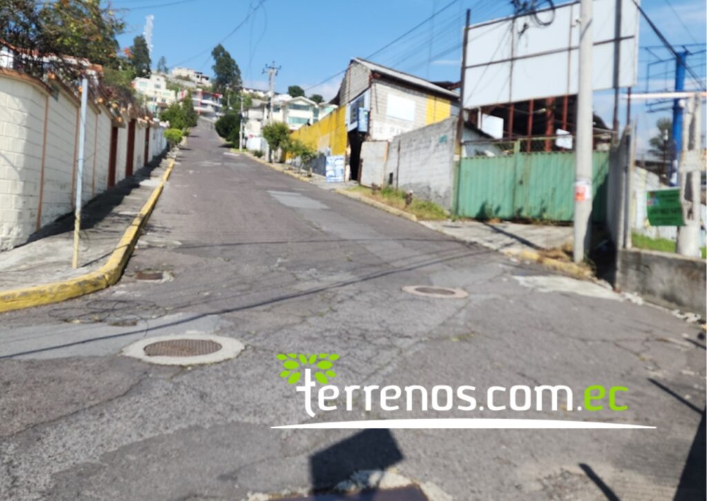Vista adicional de terreno en venta en Conocoto, Quito, Pichincha