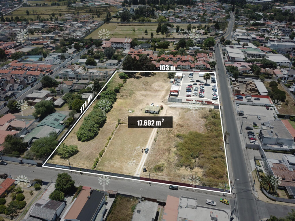 Vista adicional de terreno en venta en Los Chillos, Pichincha