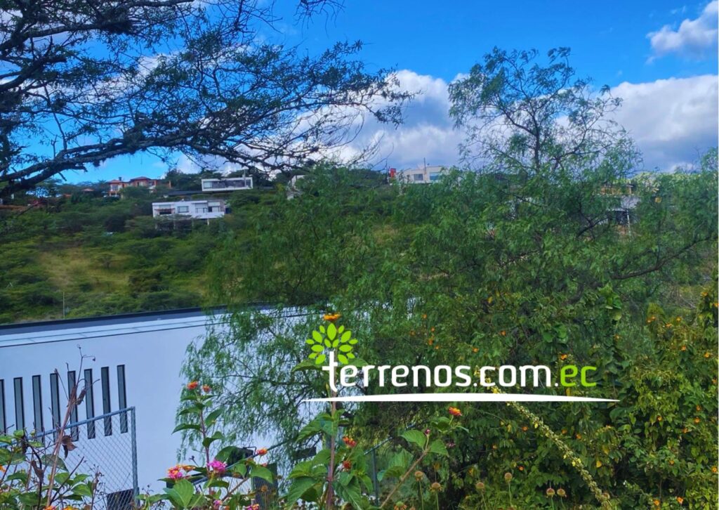 Vista adicional de terreno en venta en Tumbaco, Quito, Pichincha