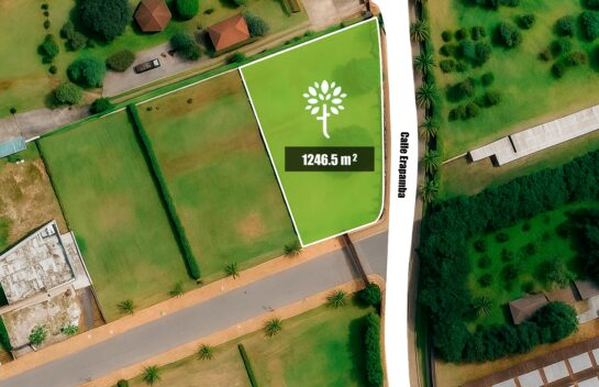 Terreno de venta en Puembo 1245 m2 urbanización Paseo del Prado, cerca del colegio Einstein