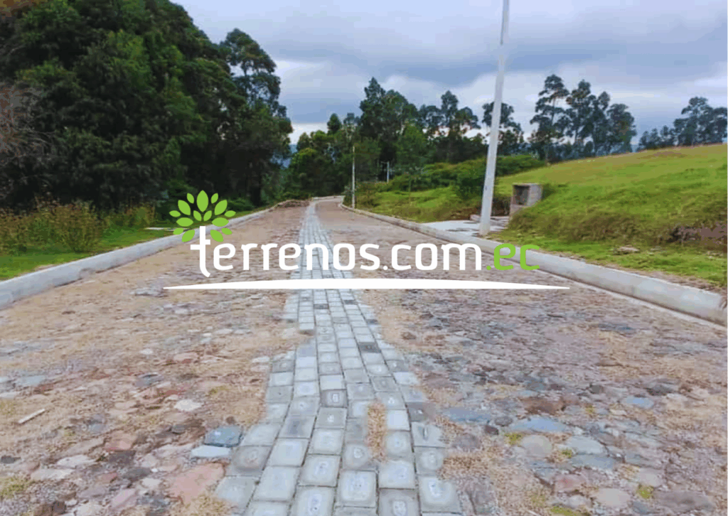 Vista adicional de terreno en venta en Alangasi, Quito, Pichincha