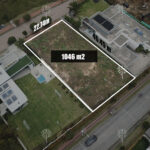 Vista adicional de terreno en venta en Cumbayá, Quito, Pichincha