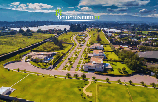 Terrenos de venta desde 1.263 hasta 2.217 en Urb. María Isabel, Puembo.