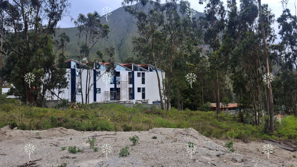 Vista adicional de terreno en venta en San Antonio de Pichincha, Quito, Pichincha