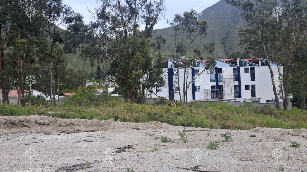 Vista adicional de terreno en venta en San Antonio de Pichincha, Quito, Pichincha