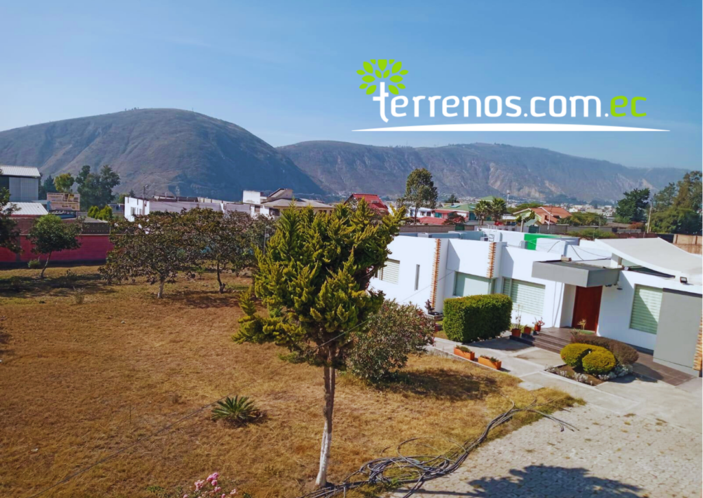 Vista adicional de terreno en venta en Mitad del Mundo, Quito, Pichincha