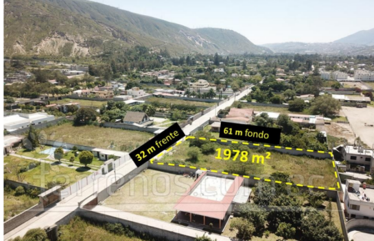 Terreno de venta en San Antonio Pomasqui 1.978 m2