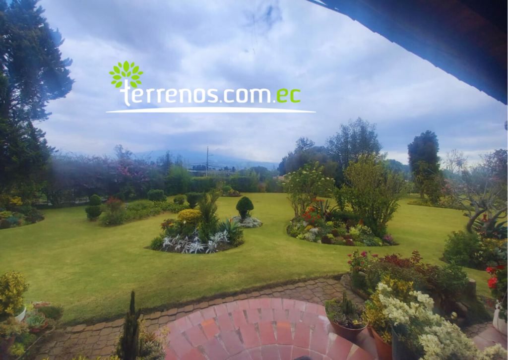Vista adicional de terreno en venta en Tababela, Quito, Pichincha