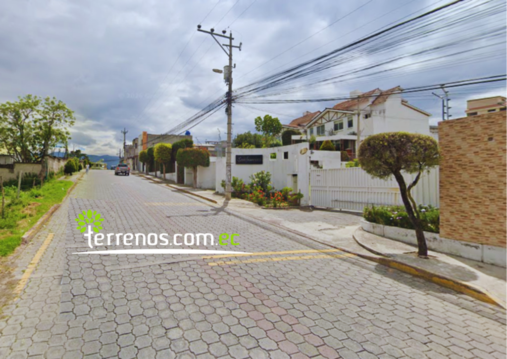 Vista adicional de terreno en venta en Alangasi, Quito, Pichincha