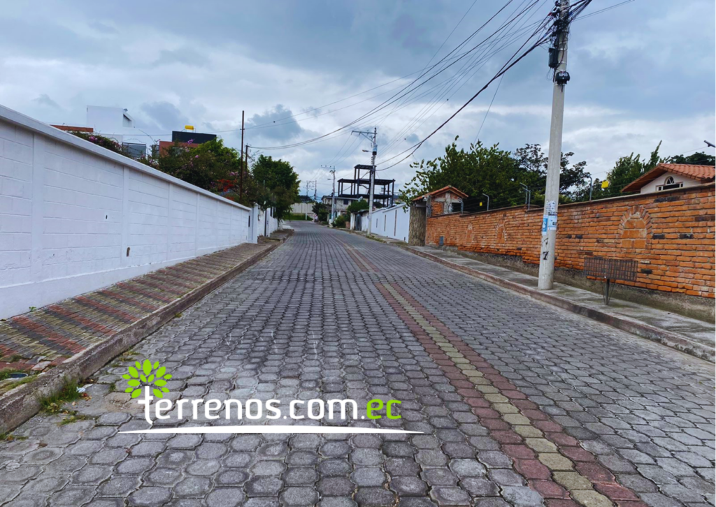 Vista adicional de terreno en venta en Tumbaco, Quito, Pichincha