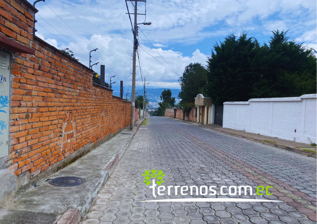 Vista adicional de terreno en venta en Tumbaco, Quito, Pichincha