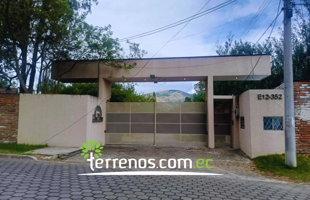 Vista adicional de terreno en venta en Tumbaco, Quito, Pichincha