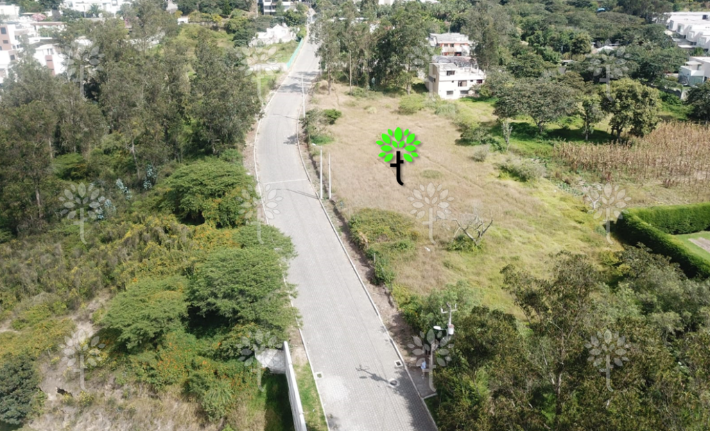 Vista adicional de terreno en venta en Nayón, Quito, Pichincha