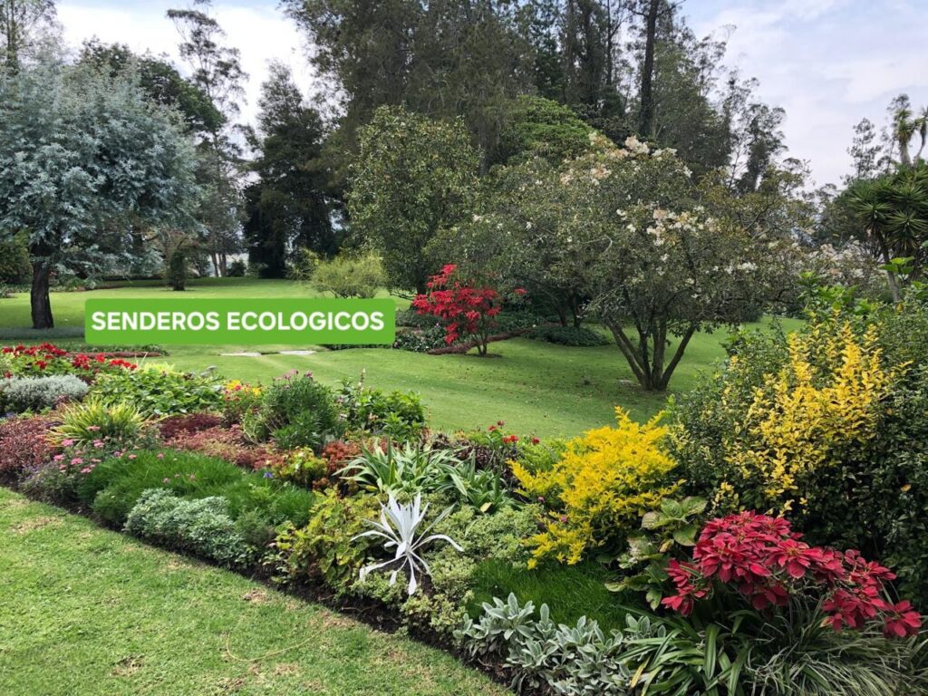 Vista adicional de terreno en venta en Checa, Quito, Pichincha