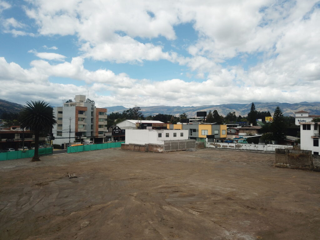 Vista adicional de terreno en venta en San Rafael (Valle de Los Chillos), Rumiñahui, Pichincha