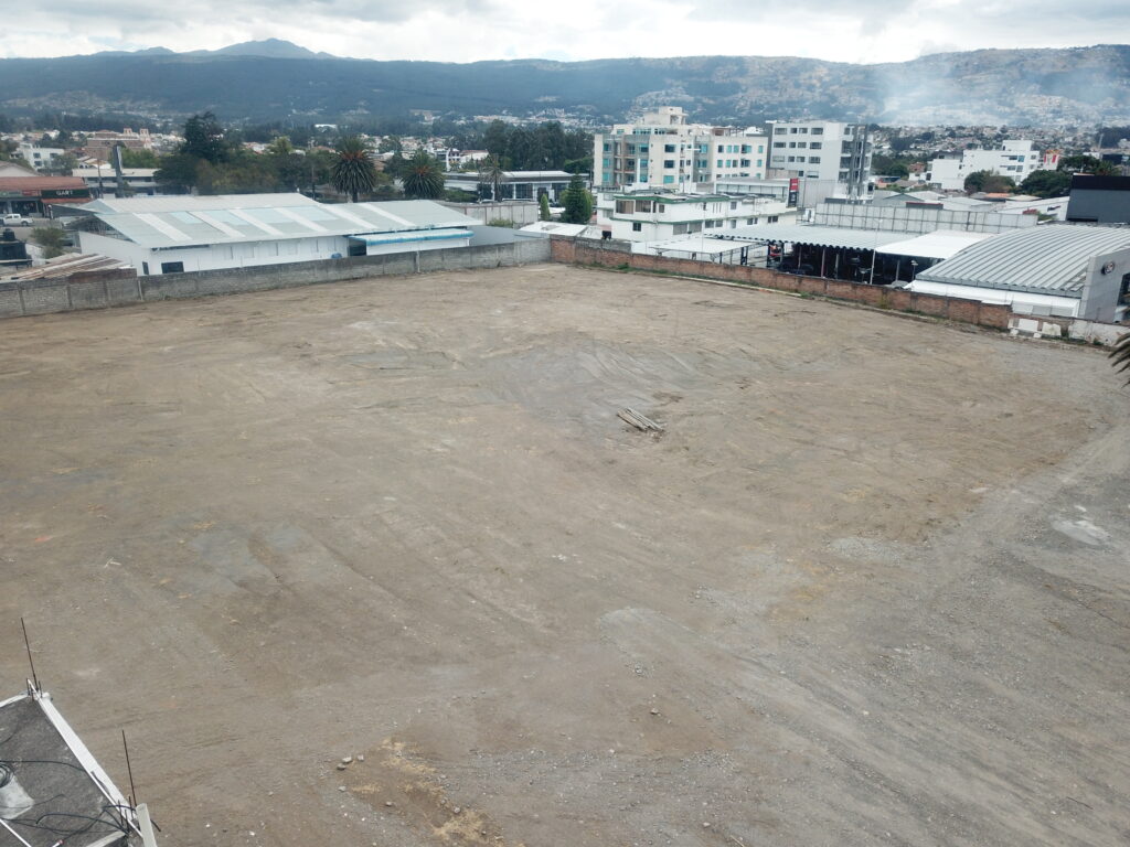 Vista adicional de terreno en venta en San Rafael (Valle de Los Chillos), Rumiñahui, Pichincha