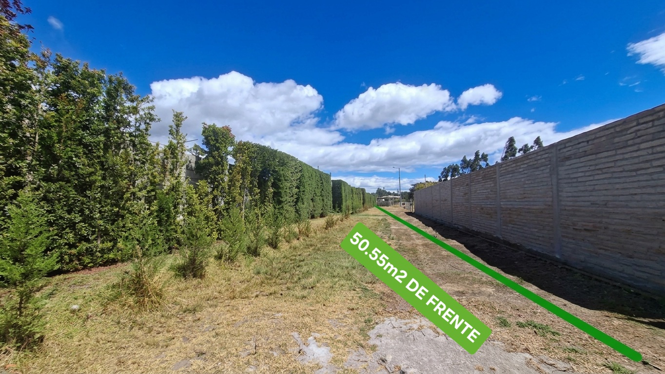 Vista adicional de terreno en venta en El Quinche, Quito, Pichincha